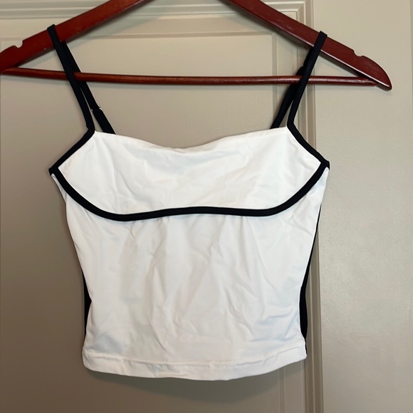 BNWT Princess Polly Maidenwell Contrast Top - Picture 3 of 6